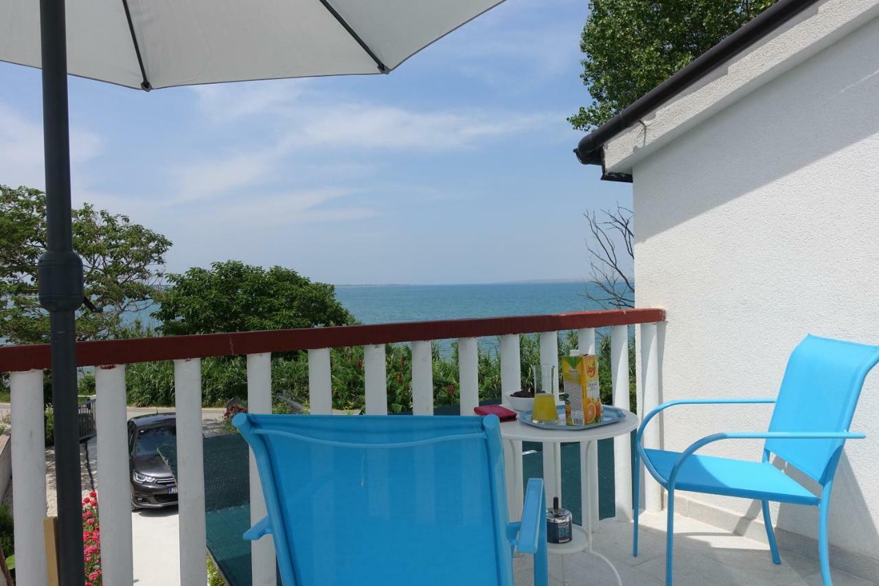 Apartman Joy Nin Luaran gambar